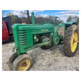 John Deere B Narrow Front