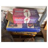 Rotary laser level kit & spray gun kit & cast iron barrel pump, bldg:green