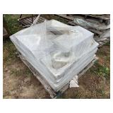 Pallet of 2 pc pillar caps, row:4