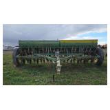 John Deere 86 grain drill, row:3