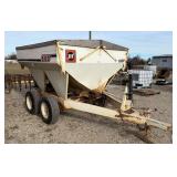 Willmar 500 Fertilizer Spreader