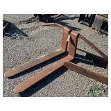 Loader pallet forks