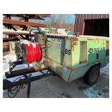 Sullair 185 Air Compressor with hoses