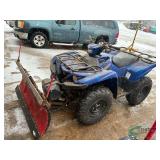 2016 Honda Grizzly with power steering showing 519 hours