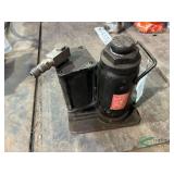 Air bottle jack