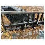 Pay loader root tine bucket