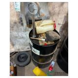 Hydraulic oil with hand pump