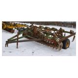 Glenco 9 shank Chisel plow