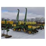 John Deere 7200 12 Row Planter