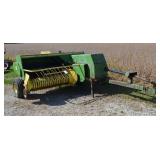 John Deere 336 Baler