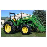John Deere 6115 D with 673 Loader