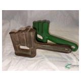 Vintage John Deere Cast Iron Chain Breaker Detacher Tool