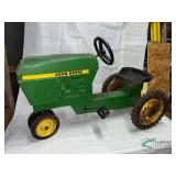 John Deere Pedal Tractor