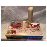 Farm Country Barn and Machine Shed Set