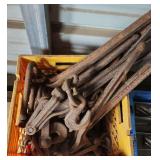 (11) chain binders, bldg: green