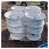 (12) 22.5 hub pilot wheels, row:6