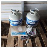 Reddy Propane heater w/ (2) 20lb propane tanks