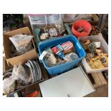 Electrical supplies, bldg:green