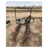Skid loader pincher attachment, row: 6