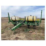 John Deere 7000 Corn Planter, row:8