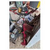 Earthquake Post Hole Digger Auger, bldg:green