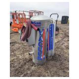 (2) car vacuums, row:4