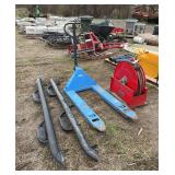 Pallet jack, pair of running boards, & commercial air or water hose, row:4