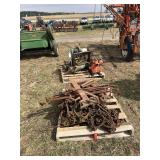 Chains & (2) pumps, row:3