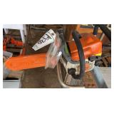Stihl chainsaw, bldg:green