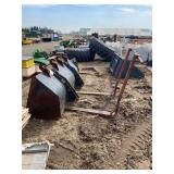 Ford Bucket w/ Forks 82',  row:5