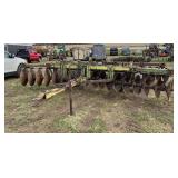 John Deere 1630 18' Disc, row:3