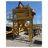 Screen Deck with Feed hopper and catwalk