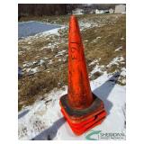 (5) Tall Cones