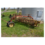 New Holland 258 hay rake