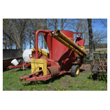 New Holland 358 grinder mixer