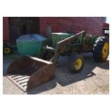 John Deere 2020 loader tractor