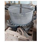 Gleaner Final Drives, Hydro & Rotary Screen