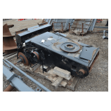 Lateral Tilt Feederhouse for Gleaner R52