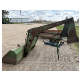 148 John Deere Loader
