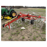 Kuhn GA 3200 GT rotary hay rake