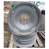 (2) 38" x 18" 10 Bolt Duals
