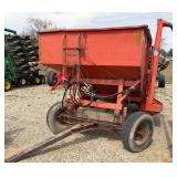 Gravity Wagon w/ Hydraulic Auger