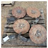 (4) Dawn No-Till Coulters