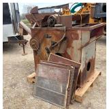 Clipper Fanning Mill w/ Screens