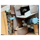 Contents of pallet