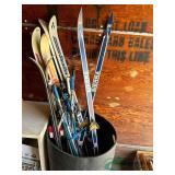 Bin of skis