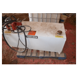 Fuel tank with pump