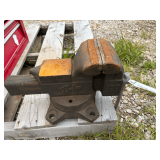 Bench Vise