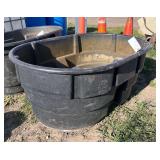 (1) Large Rubbermaid Oval 150 Gallon Bucket, row:5