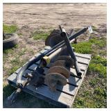 3 pt. Post Hole Digger with 12" & 18" Auger Bits & Extension, row:7